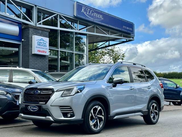 Subaru Forester 2.0i e-Boxer XE Premium 5dr Lineartronic Estate Petrol/Electric Hybrid SILVER