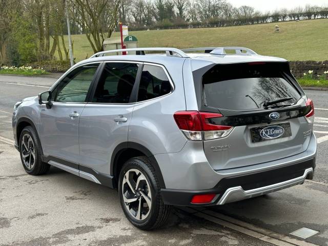 2023 Subaru Forester 2.0i e-Boxer XE Premium 5dr Lineartronic