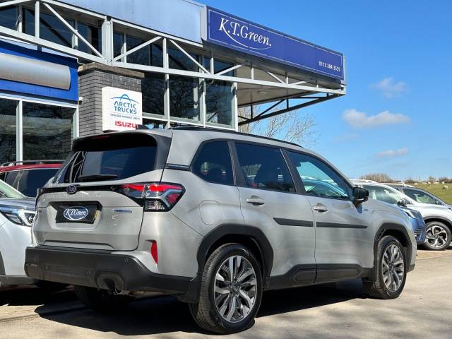 2025 Subaru Forester 2.0i e-Boxer Touring 5dr Lineartronic