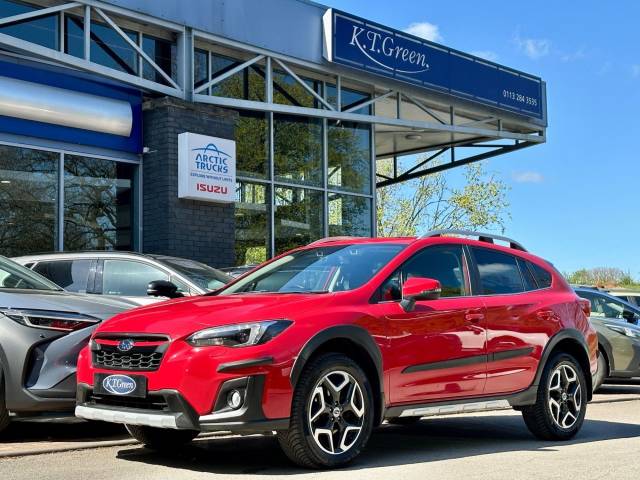 Subaru XV 2.0i SE Premium 5dr Lineartronic Hatchback Petrol RED