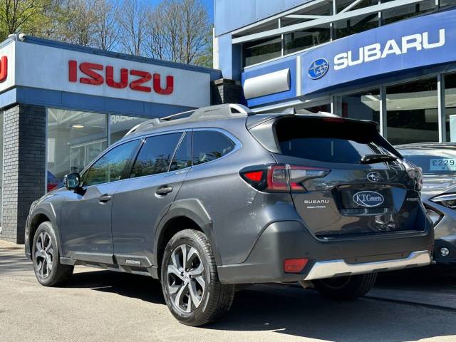 2022 Subaru Outback 2.5i Touring 5dr Lineartronic