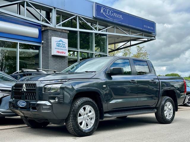 Mitsubishi L200 TITAN 2.4L AUTO  201 BHP Pickup Diesel GREY