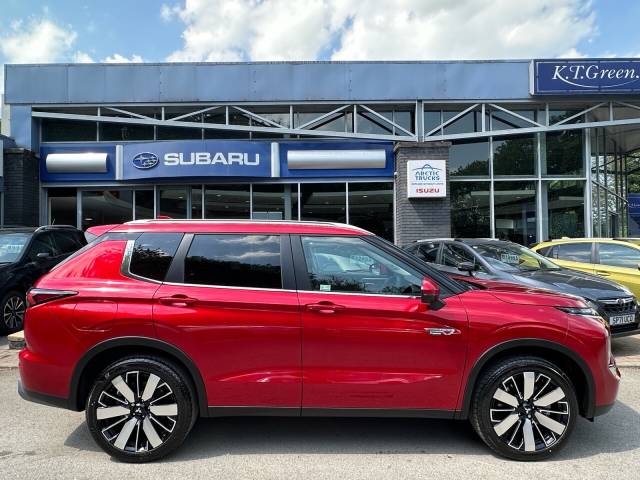 2026 Mitsubishi Outlander 2.4L NATIVA 5dr PHEV 4WD (300ps)