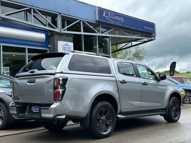 2023 Isuzu D-max 1.9 V-Cross Double Cab 4x4 Auto