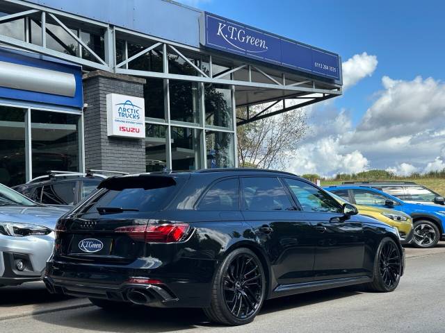 2024 Audi RS4 2.9 RS 4 TFSI Quattro Carbon Black 5dr Tiptronic