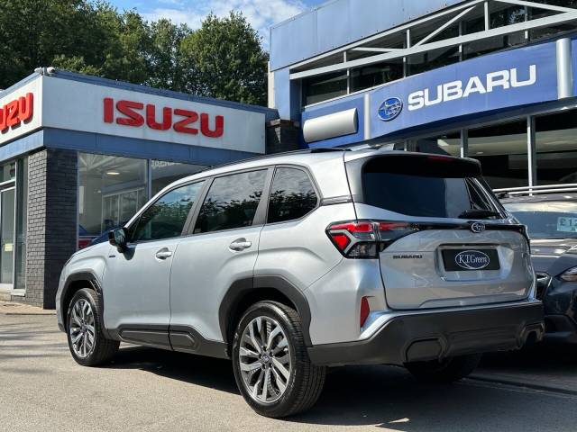 2025 Subaru Forester 2.0i e-Boxer Touring 5dr Lineartronic