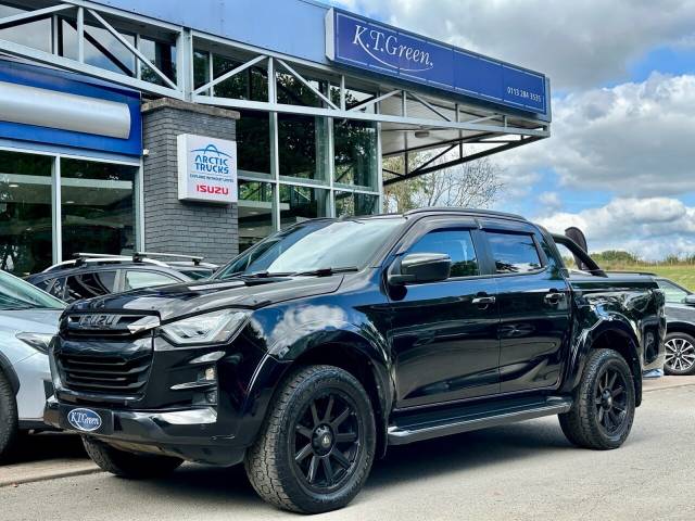 Isuzu D-Max 1.9 V-Cross Double Cab 4x4 Auto Pick Up Diesel BLACK
