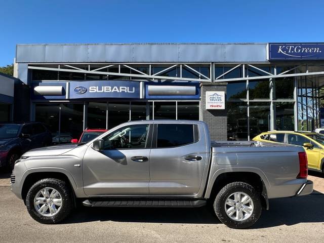 2026 Mitsubishi L200 2.4 Bi-Turbo D Titan Double Cab Pick Up 4WD Auto