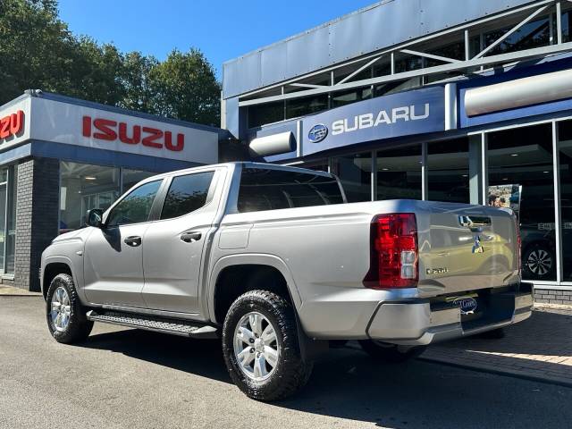 2026 Mitsubishi L200 2.4 Bi-Turbo D Titan Double Cab Pick Up 4WD Auto