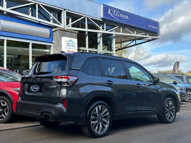 2026 Subaru Forester 2.0i e-Boxer Touring 5dr Lineartronic